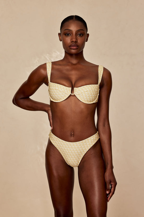 Seychelles Bottom - Ivory Geo (Modest Coverage)