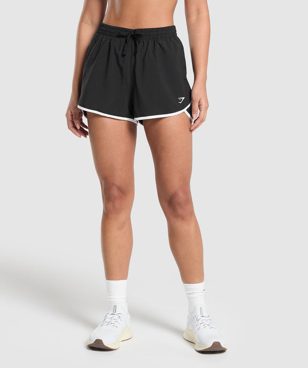 Training Contrast Loose 2.5" Shorts